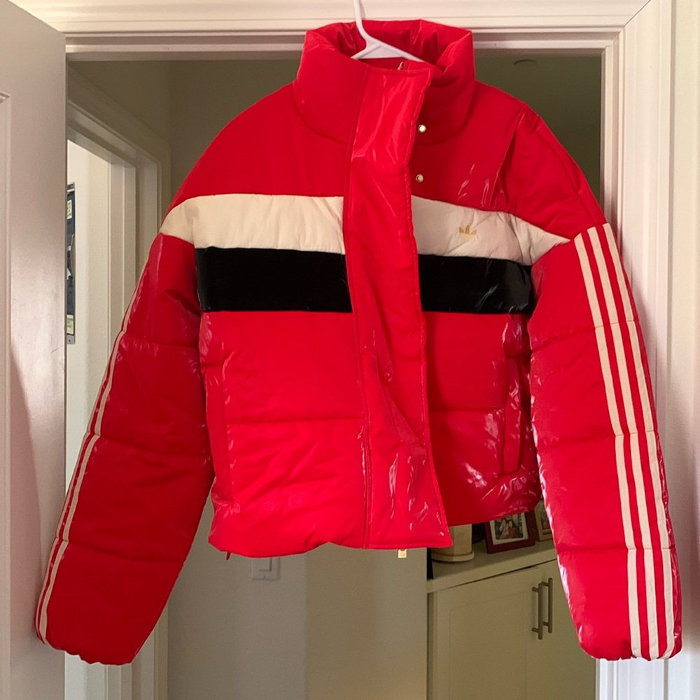 Adidas puffer size Medium